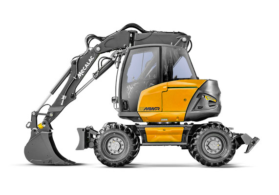 Права на экскаватор. Обучение в автошколе 2000 в Твери